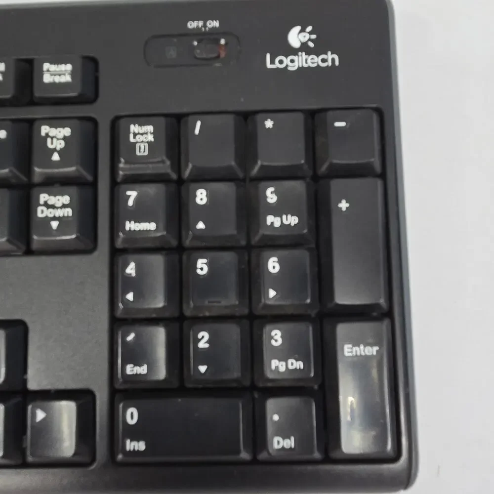 Logitech K270 Wireless Full Keyboard NO RECEIVER
